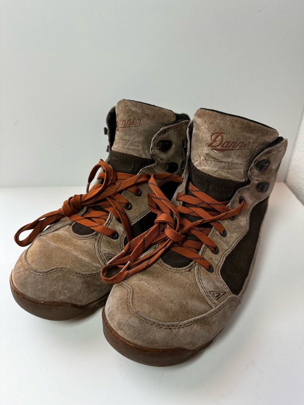 Danner Men’s Skyridge Dark Earth Hiking Boots size 10